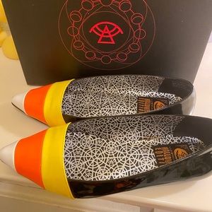 Stranger Cvlt Candy Corn Flats Sz 9